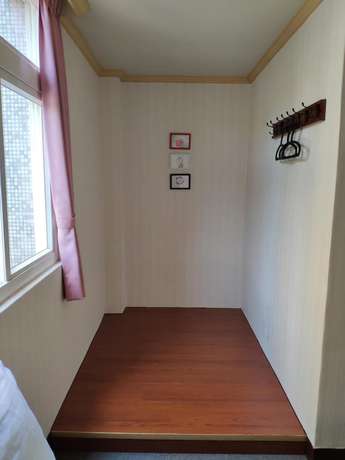 Imagen de la habitación del Hotel Rich Zone Hotel. Foto 5