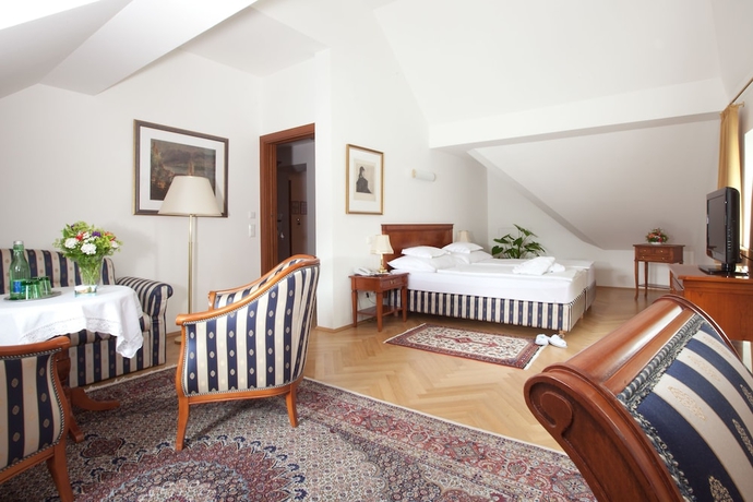 Imagen de la habitación del Hotel Richard Löwenherz. Foto 11