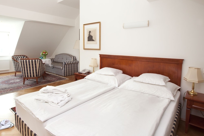 Imagen de la habitación del Hotel Richard Löwenherz. Foto 12