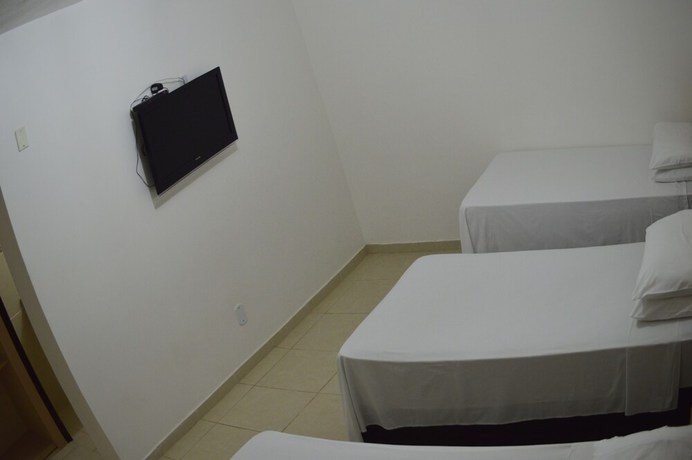 Imagen de la habitación del Hotel Richard, Porto Velho. Foto 2