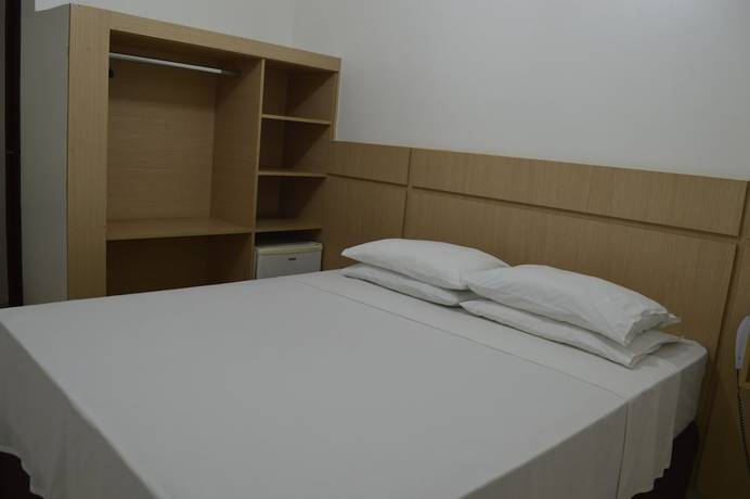 Imagen de la habitación del Hotel Richard, Porto Velho. Foto 3