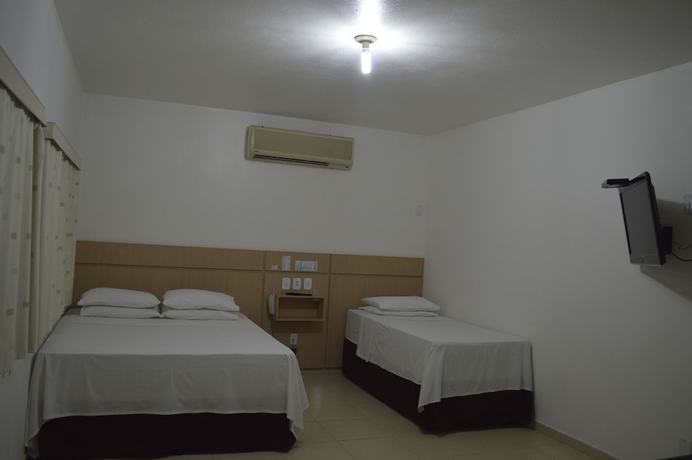 Imagen de la habitación del Hotel Richard, Porto Velho. Foto 9