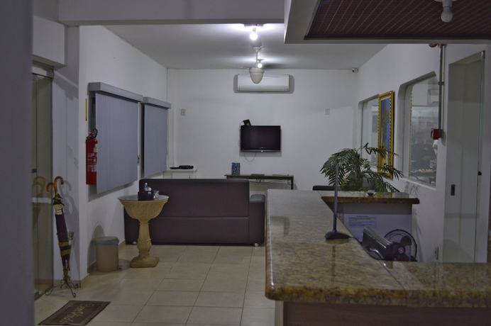 Imagen de los interiores del Hotel Richard, Porto Velho. Foto 19