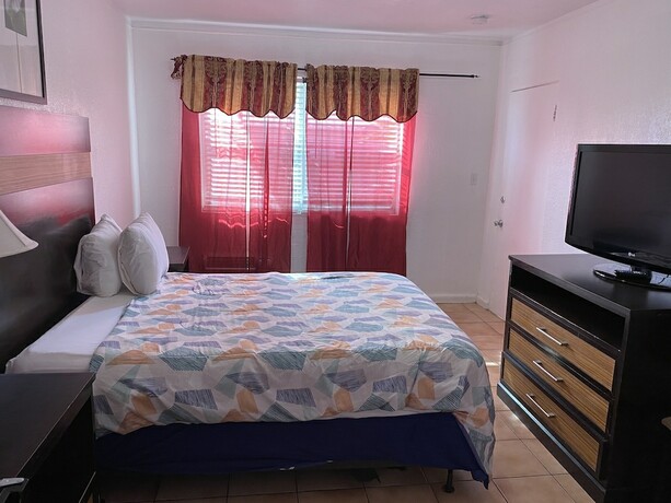Imagen de la habitación del Hotel Richard\'s. Foto 20