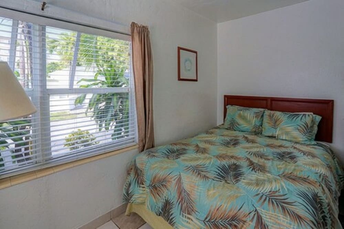 Imagen de la habitación del Hotel Richards Motel Courtyard. Foto 10