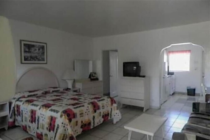 Imagen general del Hotel Richard\'s Motel Extended Stay. Foto 2