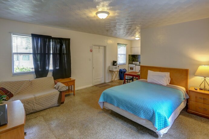 Imagen de la habitación del Hotel Richard\'s Motel. Foto 20