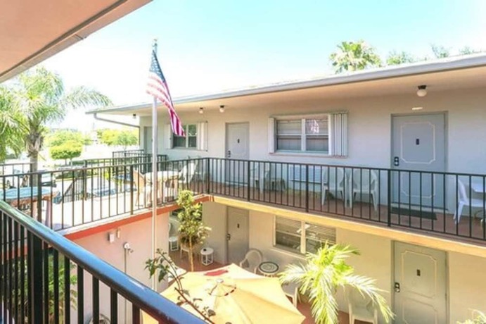 Imagen general del Hotel Richard\'s Motel Studio. Foto 9