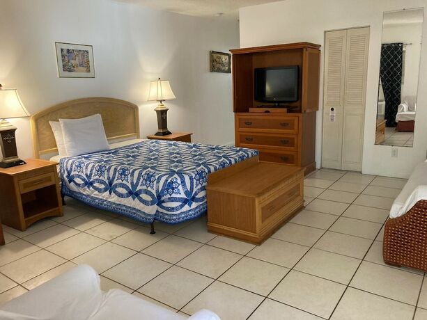 Imagen general del Hotel Richard\'s Motel Studio. Foto 14