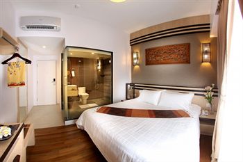 Imagen de la habitación del Hotel Richbaliz. Foto 15