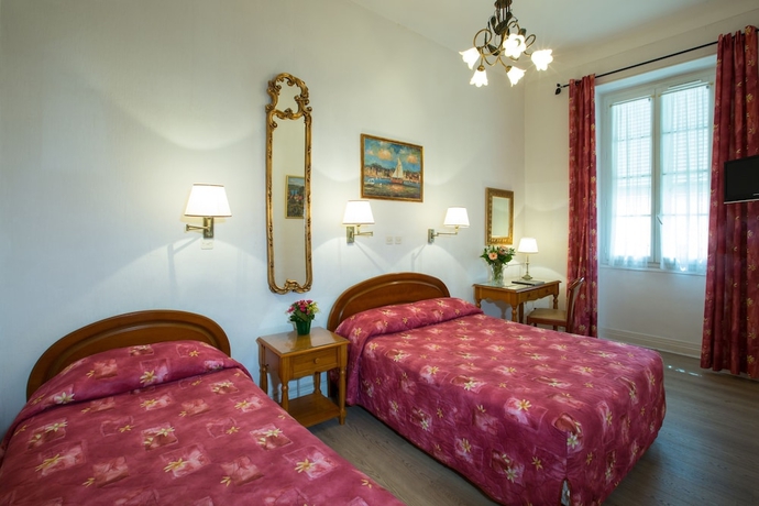 Imagen de la habitación del Hotel Richelieu. Foto 5