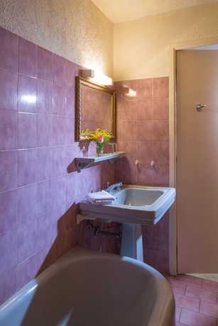Imagen de la habitación del Hotel Richelieu, Menton. Foto 12