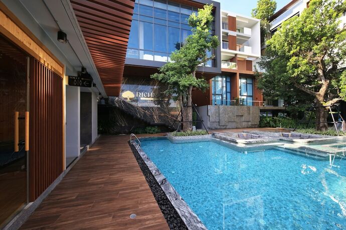 Imagen general del Hotel Richman Resort Hatyai. Foto 1