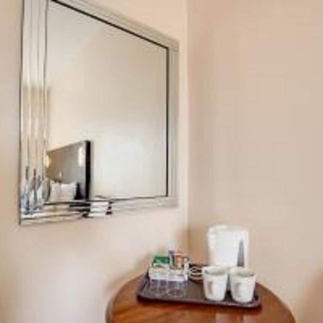 Imagen de la habitación del Hotel Richmond Arms. Foto 11