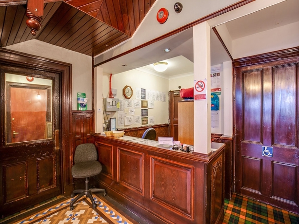 Imagen de los interiores del Hotel Richmond Arms. Foto 18