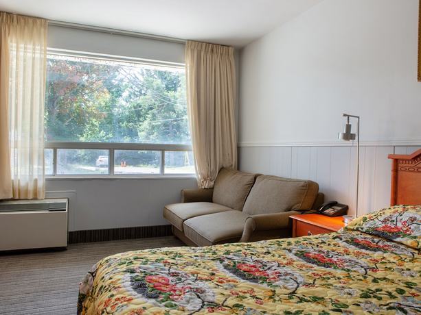 Imagen de la habitación del Hotel Richmond Hill ON North. Foto 8