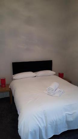 Imagen de la habitación del Hotel Richmond House. Foto 8