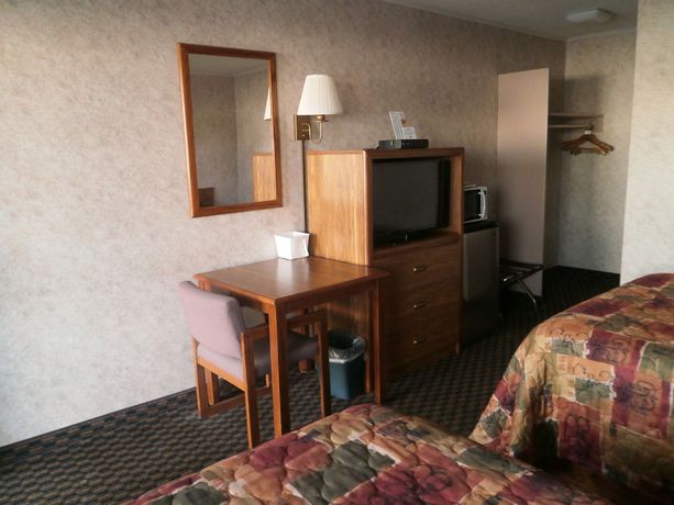 Imagen de la habitación del Hotel Richmond Inn and Suites, Richmond. Foto 3
