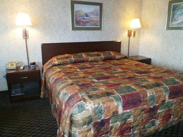 Imagen de la habitación del Hotel Richmond Inn and Suites, Richmond. Foto 16