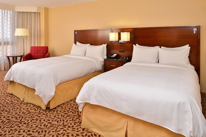 Imagen de la habitación del Hotel Richmond Marriott. Foto 5