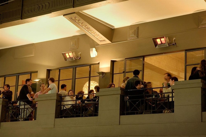 Imagen del bar/restaurante del Hotel Richmond On Rundle Mall. Foto 2