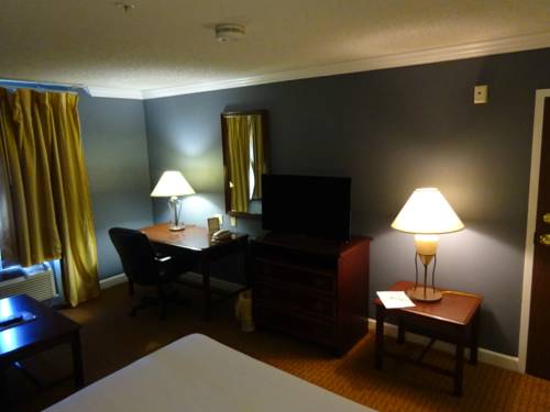 Imagen de la habitación del Hotel Richmond Suites, Lake Charles. Foto 5