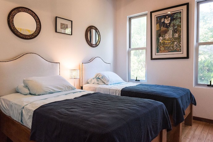 Imagen de la habitación del Hotel RideOn Beach House. Foto 9