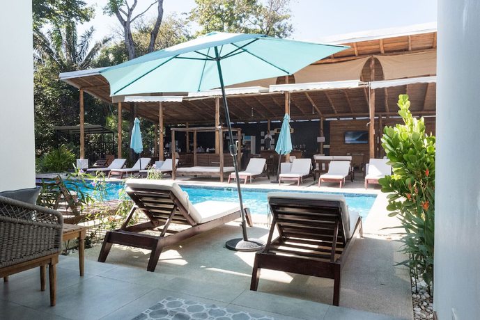 Imagen general del Hotel RideOn Beach House. Foto 1
