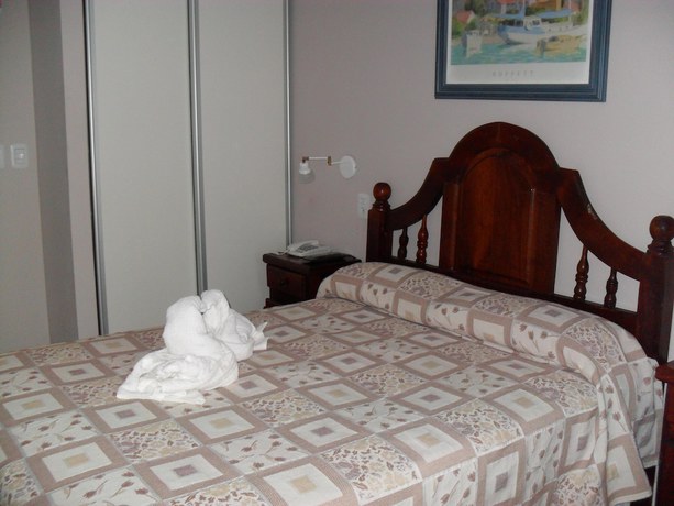 Imagen de la habitación del Hotel Rideamus. Foto 13
