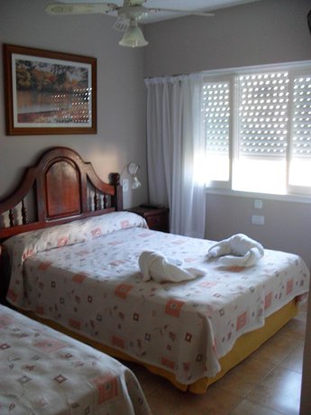 Imagen de la habitación del Hotel Rideamus. Foto 14