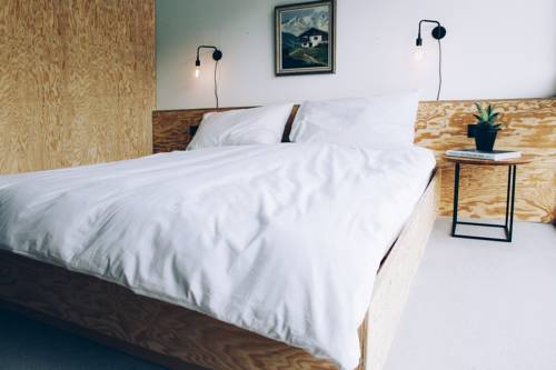 Imagen de la habitación del Hotel Riders. Foto 10