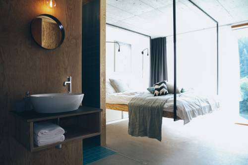 Imagen de la habitación del Hotel Riders. Foto 13