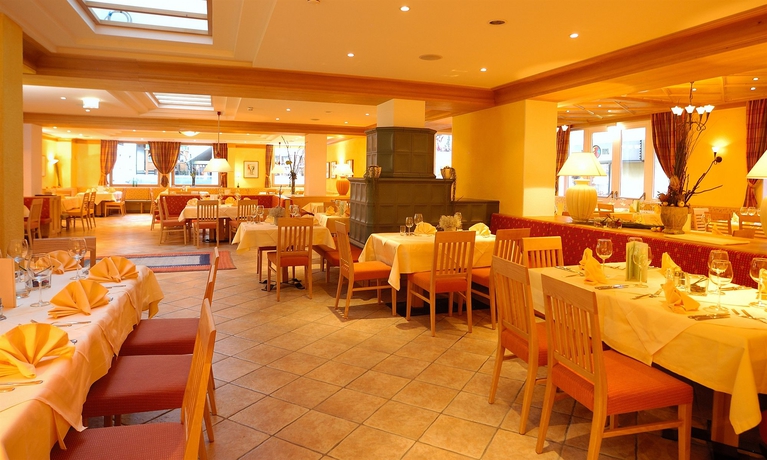 Imagen del bar/restaurante del Hotel Riders In. Foto 10