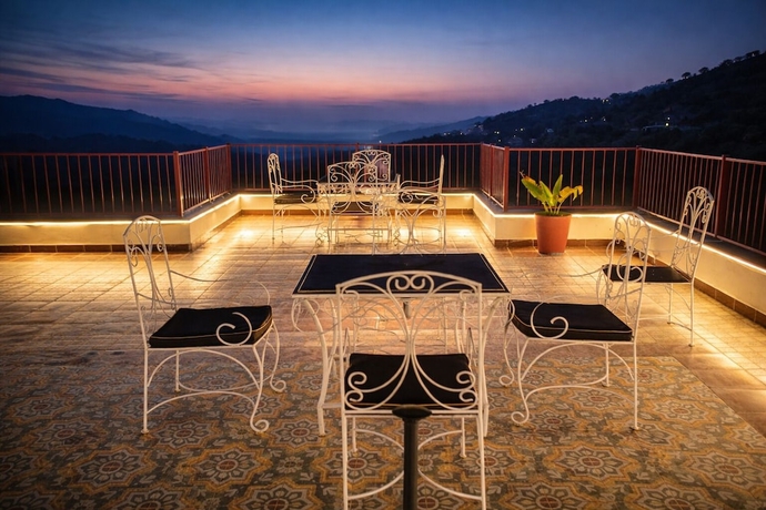Imagen de la habitación del Hotel Ridge Aravalli - A Luxury Valley View Resort in Ranakpur. Foto 11