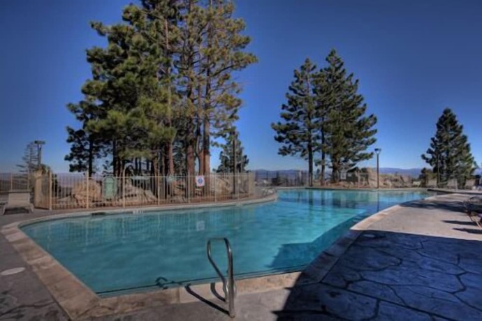 Imagen general del Hotel Ridge Crest, Lago Tahoe. Foto 8