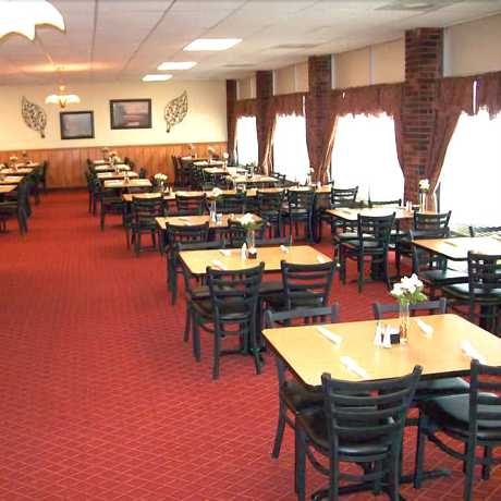 Imagen del bar/restaurante del Hotel Ridge Crest, West Plains. Foto 4
