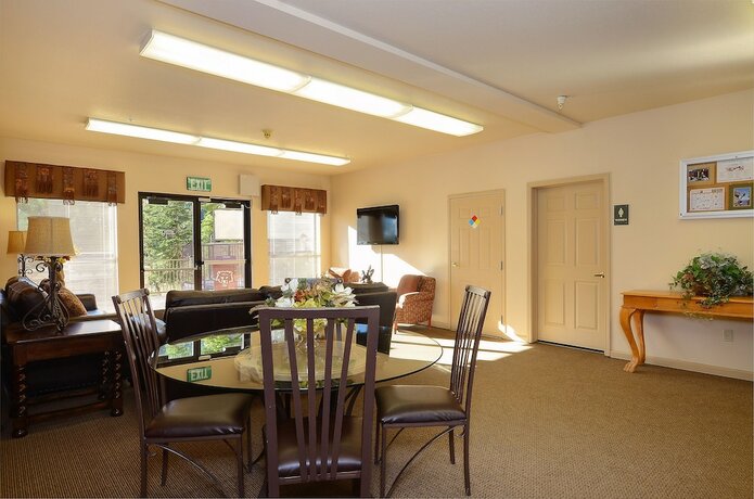 Imagen general del Hotel Ridge Pointe. Foto 4