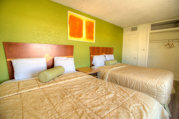 Imagen de la habitación del Hotel Ridgecrest an Extended Stay Studios. Foto 9
