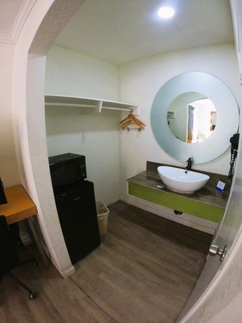 Imagen de la habitación del Hotel Ridgecrest an Extended Stay Studios. Foto 15