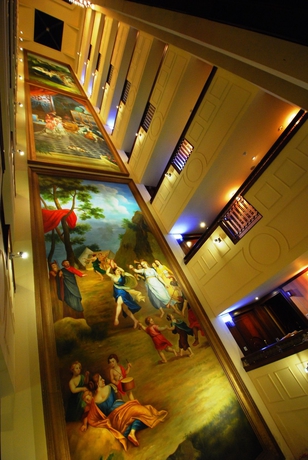 Imagen de los interiores del Hotel Rido. Foto 11