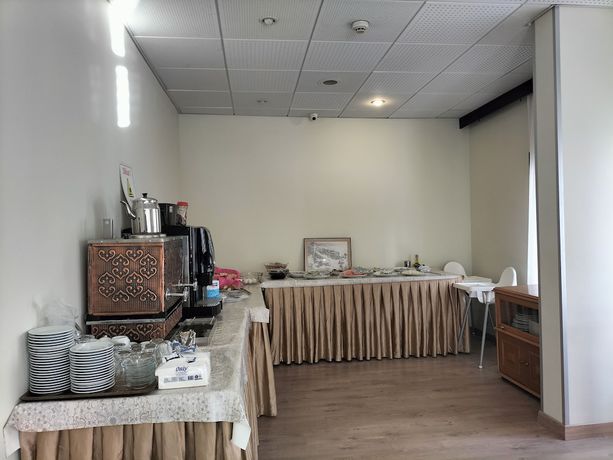 Imagen del bar/restaurante del Hotel Ridvan. Foto 2