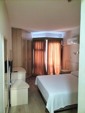 Imagen de la habitación del Hotel Ridvan. Foto 12