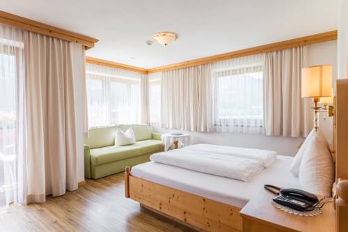 Imagen de la habitación del Hotel Riedl Im Zillertal. Foto 9