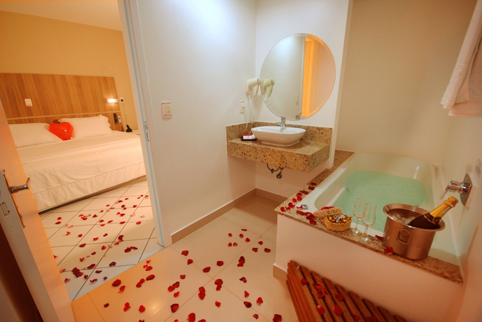 Imagen de la habitación del Hotel Rieger, Balne&aacute;rio Cambori&uacute;. Foto 11