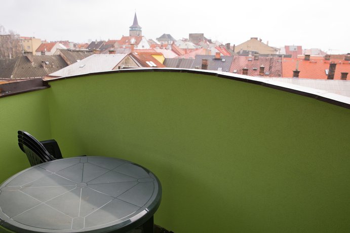 Imagen de la habitación del Hotel Rieger, Jič&iacute;n. Foto 6