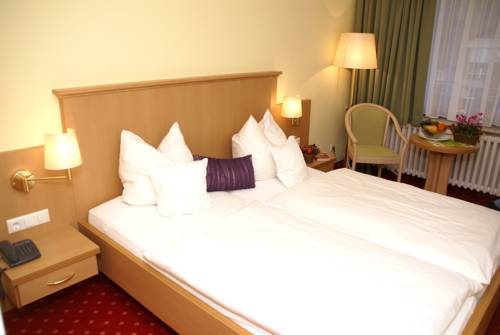 Imagen de la habitación del Hotel Riemann. Foto 11