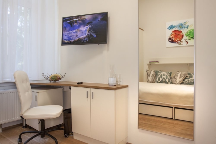 Imagen de la habitación del Hotel Riess City. Foto 2