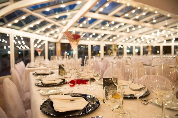 Imagen de los interiores del Hotel Riessersee. Foto 13