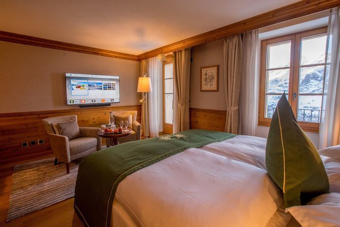 Imagen de la habitación del Hotel Riffelalp Resort 2222m. Foto 8