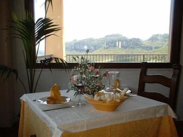 Imagen del bar/restaurante del Hotel Rifugio D\'Ogliastra. Foto 5